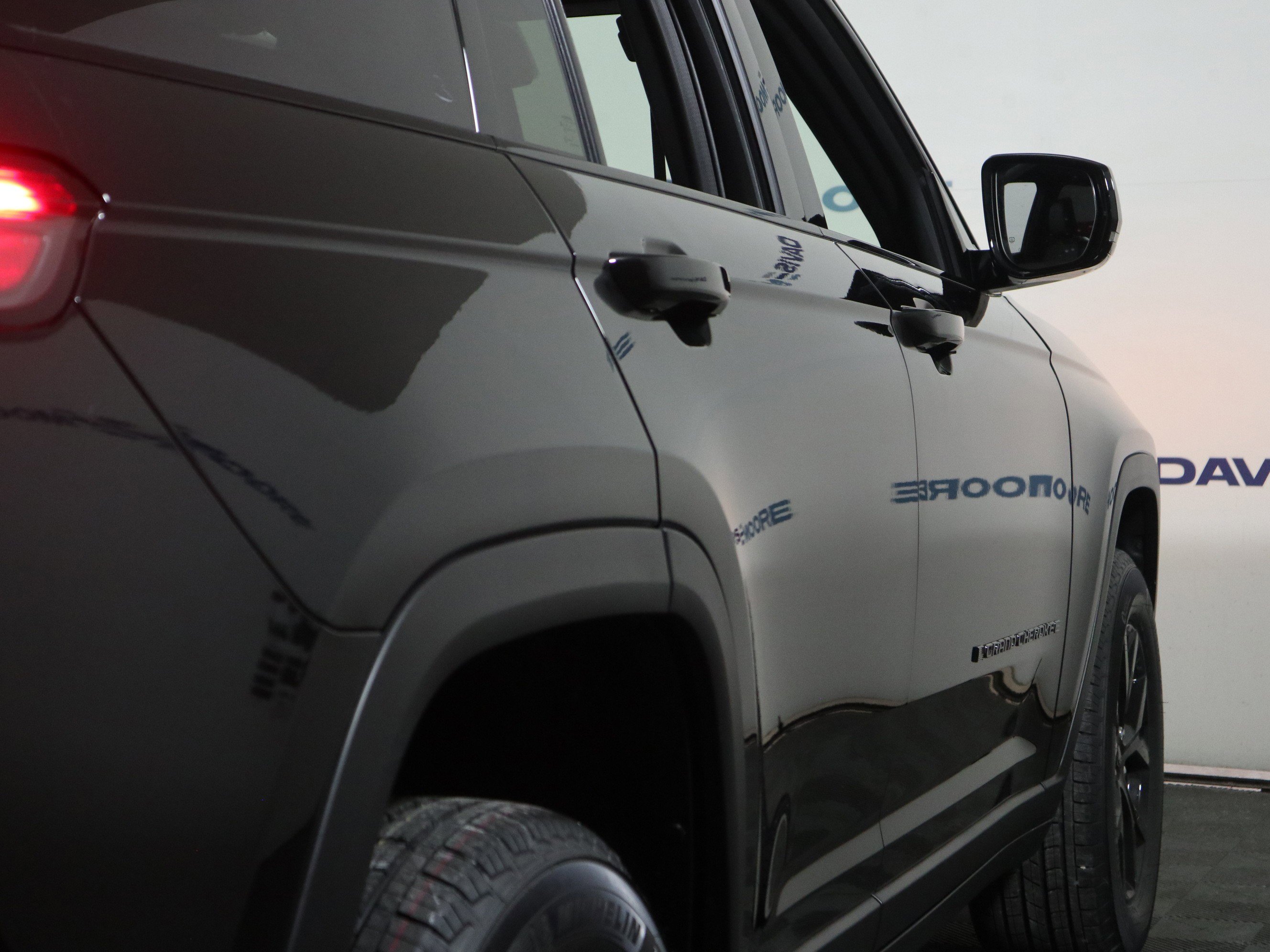 New 2026 Jeep Grand Cherokee Altitude AWD/4WD image 5