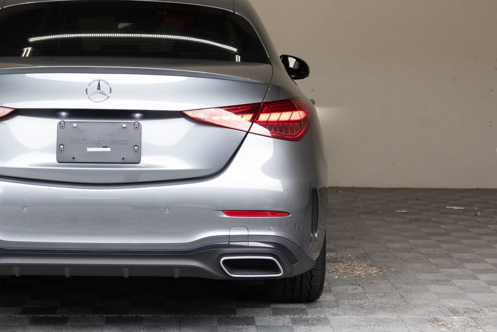 Used 2024 Mercedes-Benz C 300 Sedan image 12