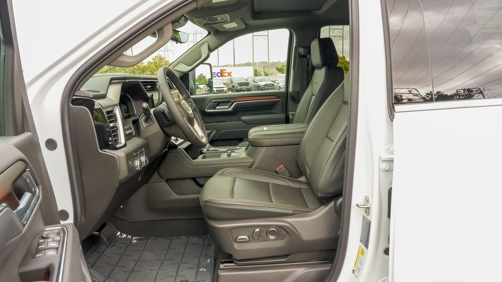 New 2025 GMC Sierra 2500 Denali w/ Denali Reserve Package image 21