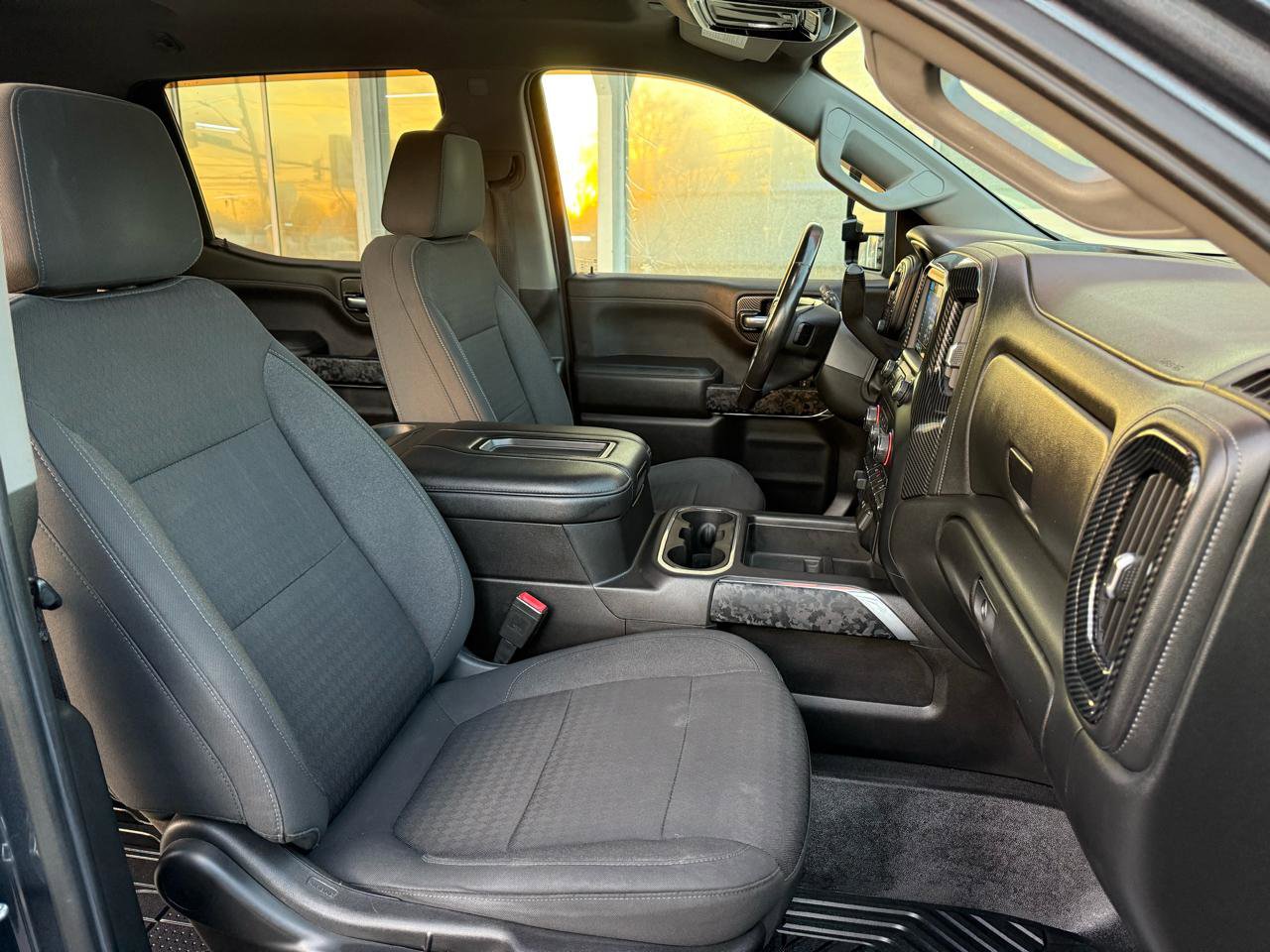Used 2021 Chevrolet Silverado 1500 LT Trail Boss w/ Bed Protection Package AWD/4WD image 27