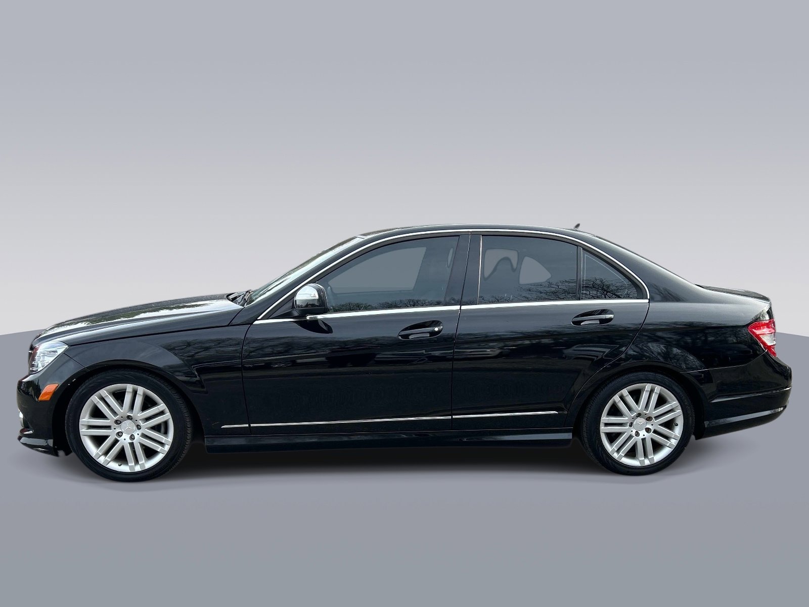 Used 2009 Mercedes-Benz C 300 4MATIC Sedan image 6