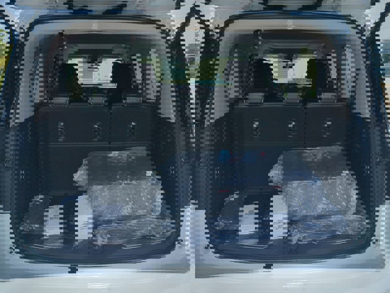 New 2026 INFINITI QX80 Luxe w/ Cargo Package image 14