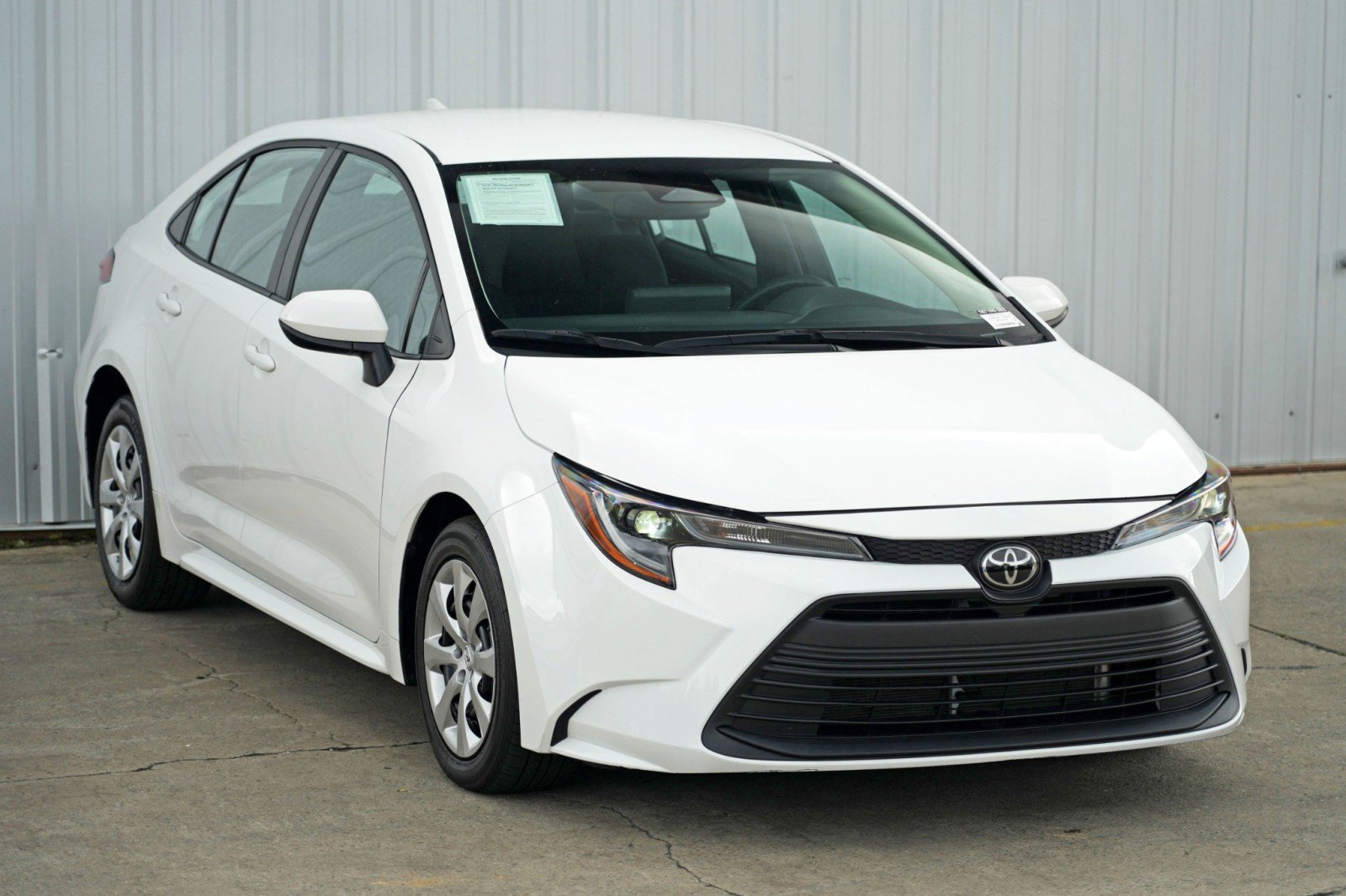 Used 2024 Toyota Corolla LE image 48