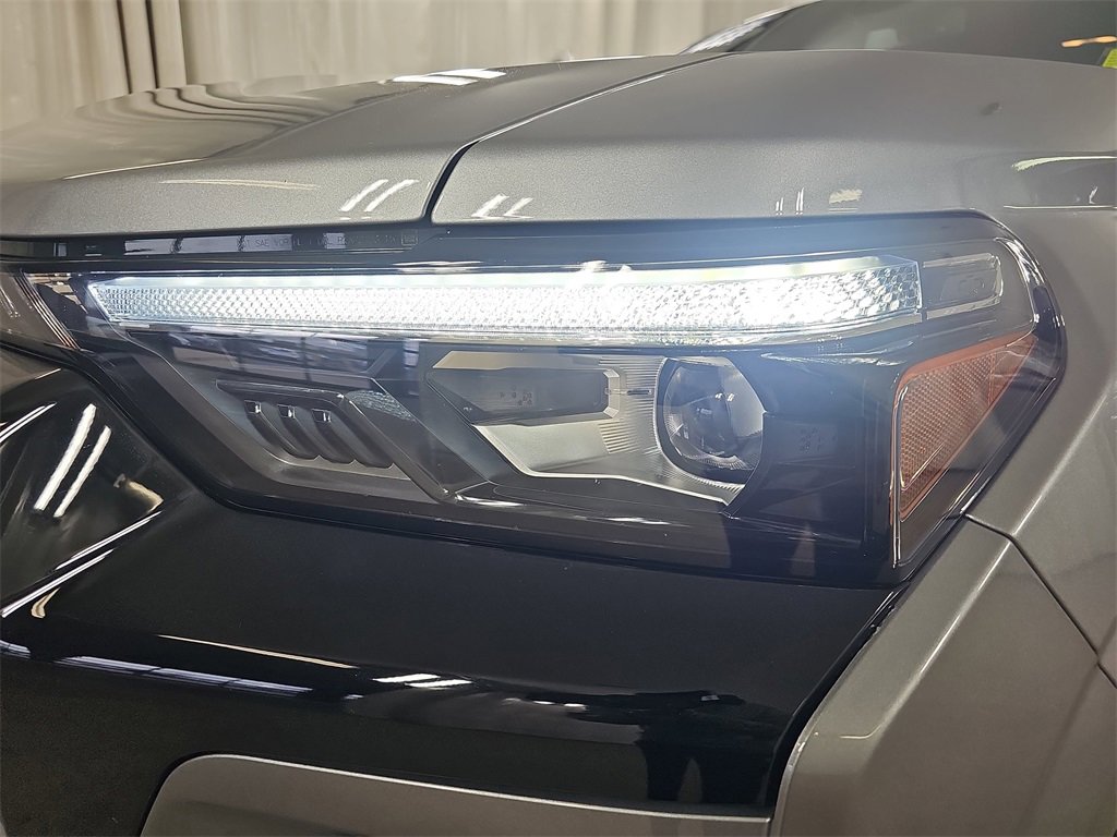 Certified 2023 Chevrolet Colorado Z71 w/ Z71 Convenience Package 2 image 34