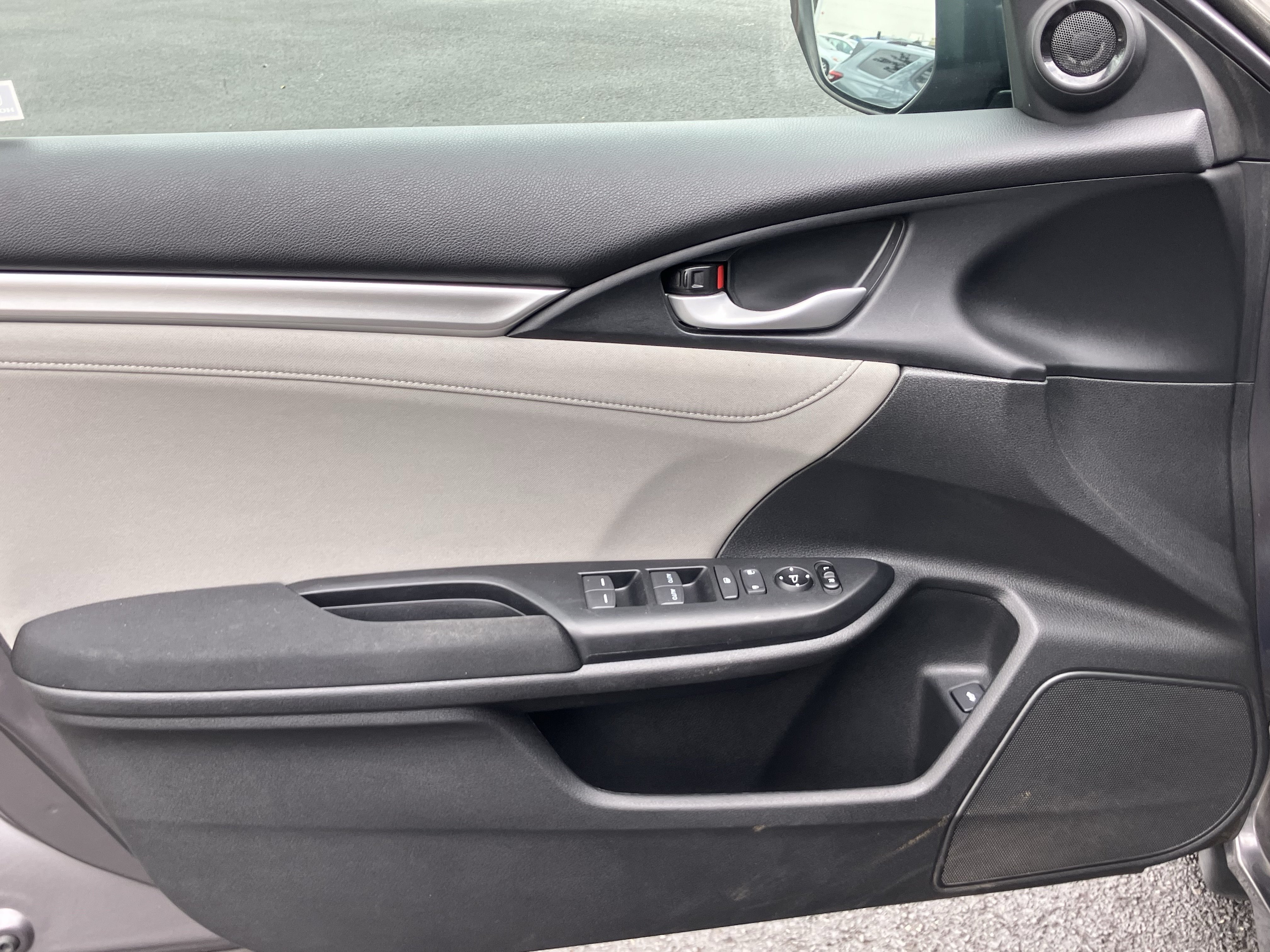 Used 2019 Honda Civic EX image 14