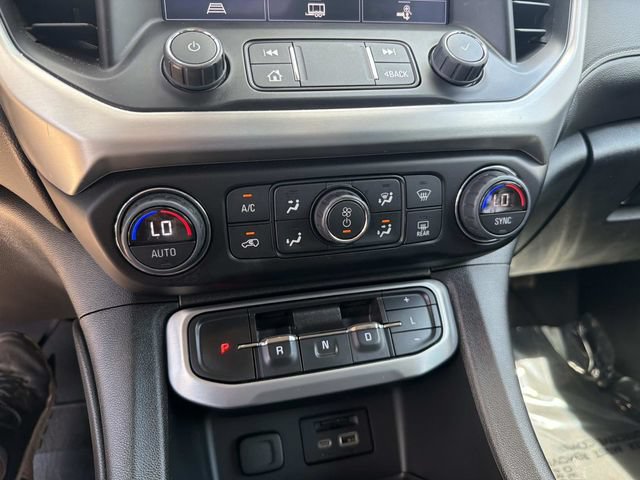 Used 2023 GMC Acadia SLT w/ Preferred Package FWD image 26