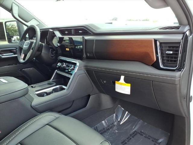 New 2026 GMC Sierra 3500 Denali w/ Denali Reserve Package image 11