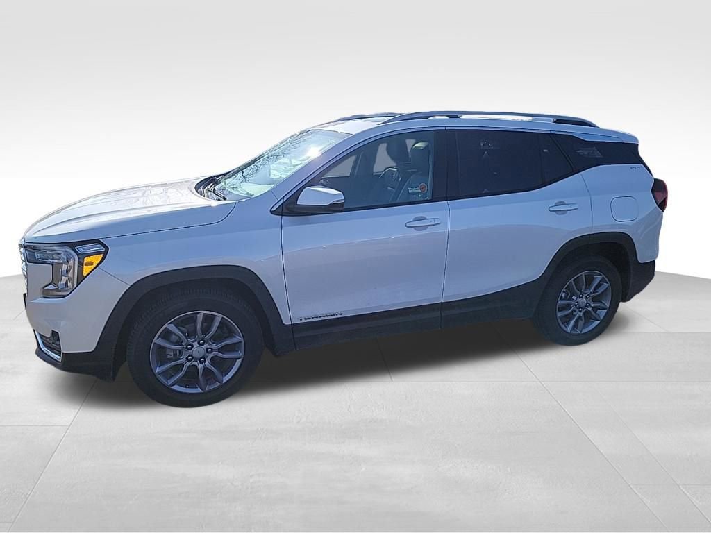 Certified 2022 GMC Terrain SLT image 8