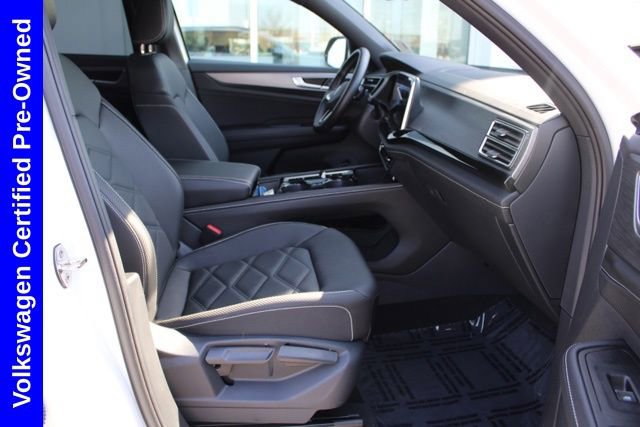 Used 2025 Volkswagen Atlas Cross Sport SE w/ Panoramic Sunroof Package image 21