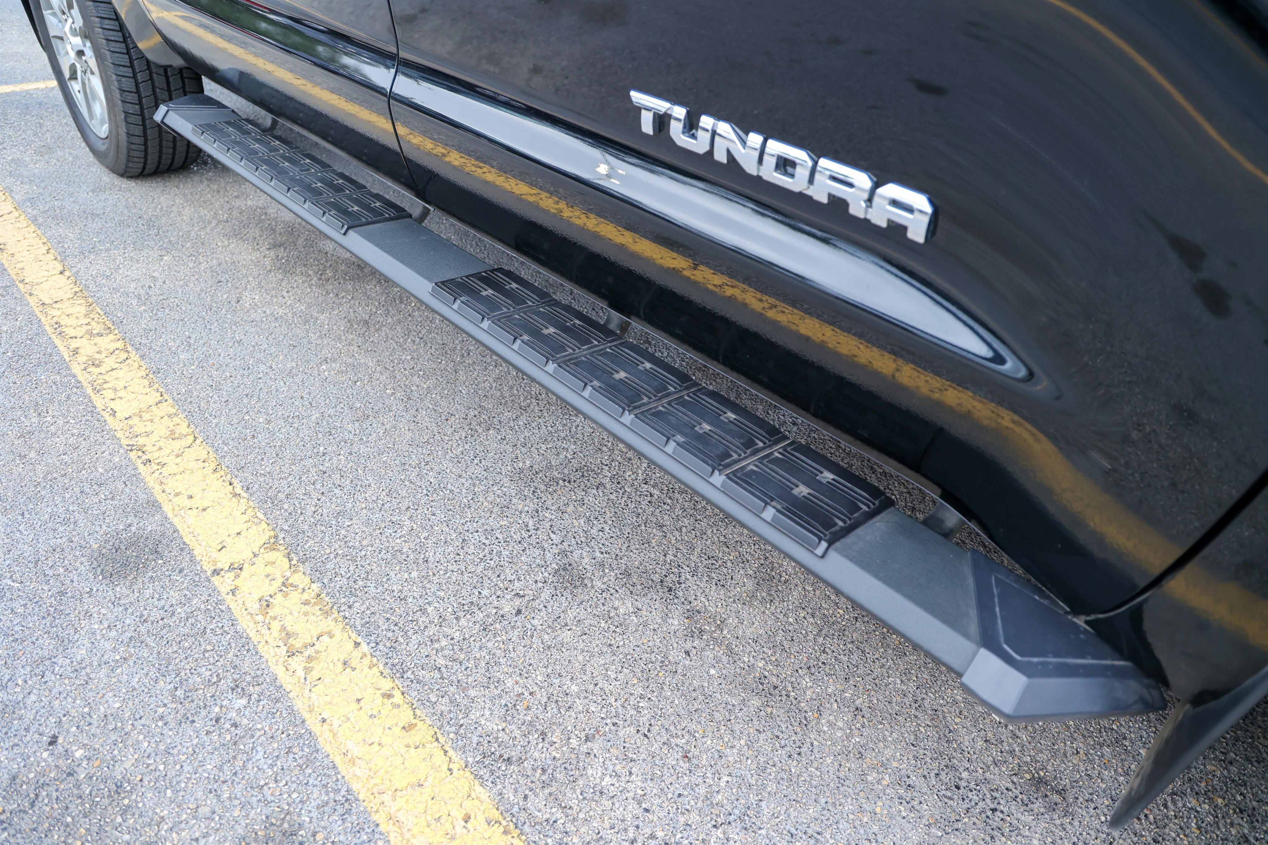 Used 2017 Toyota Tundra Limited image 11