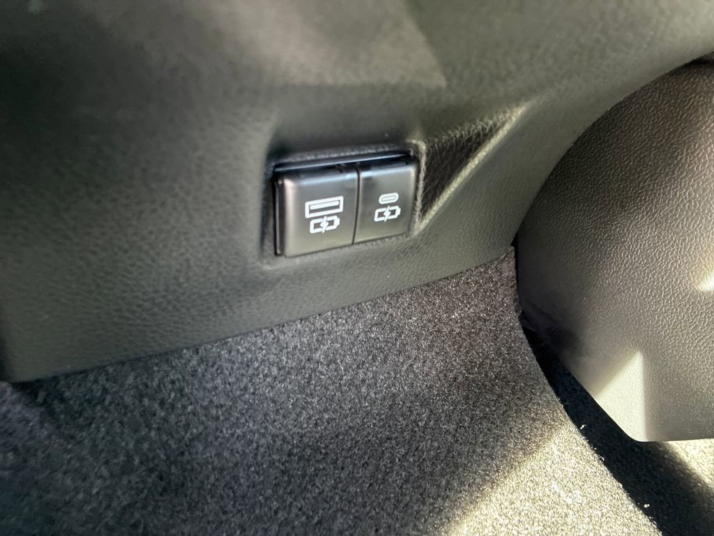 New 2026 Toyota Camry SE image 39