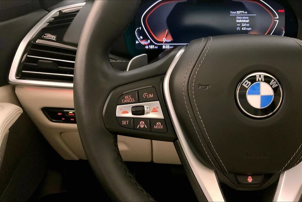 Used 2022 BMW X5 xDrive40i AWD/4WD image 18