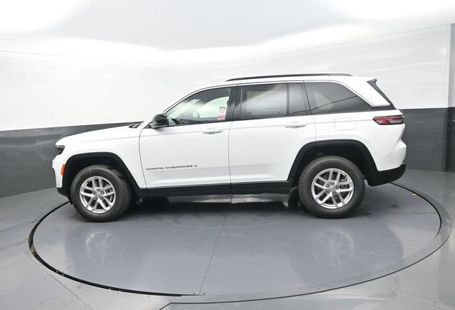New 2026 Jeep Grand Cherokee Laredo X AWD/4WD image 6