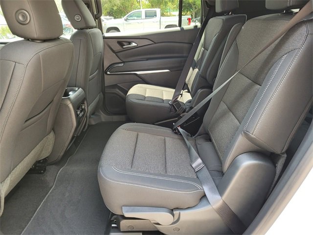 New 2026 Chevrolet Traverse LT image 11