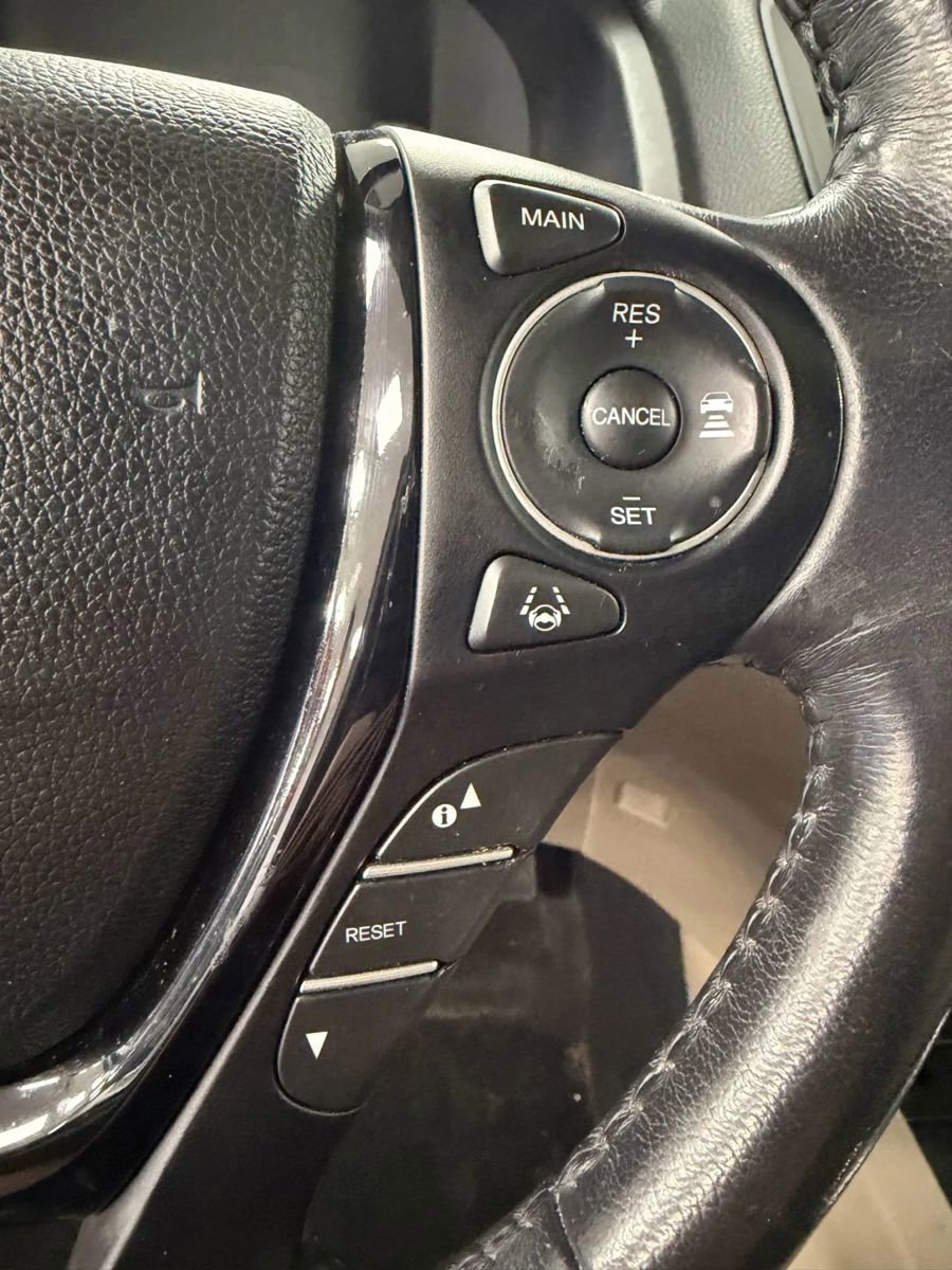 Used 2016 Honda Pilot Elite image 27