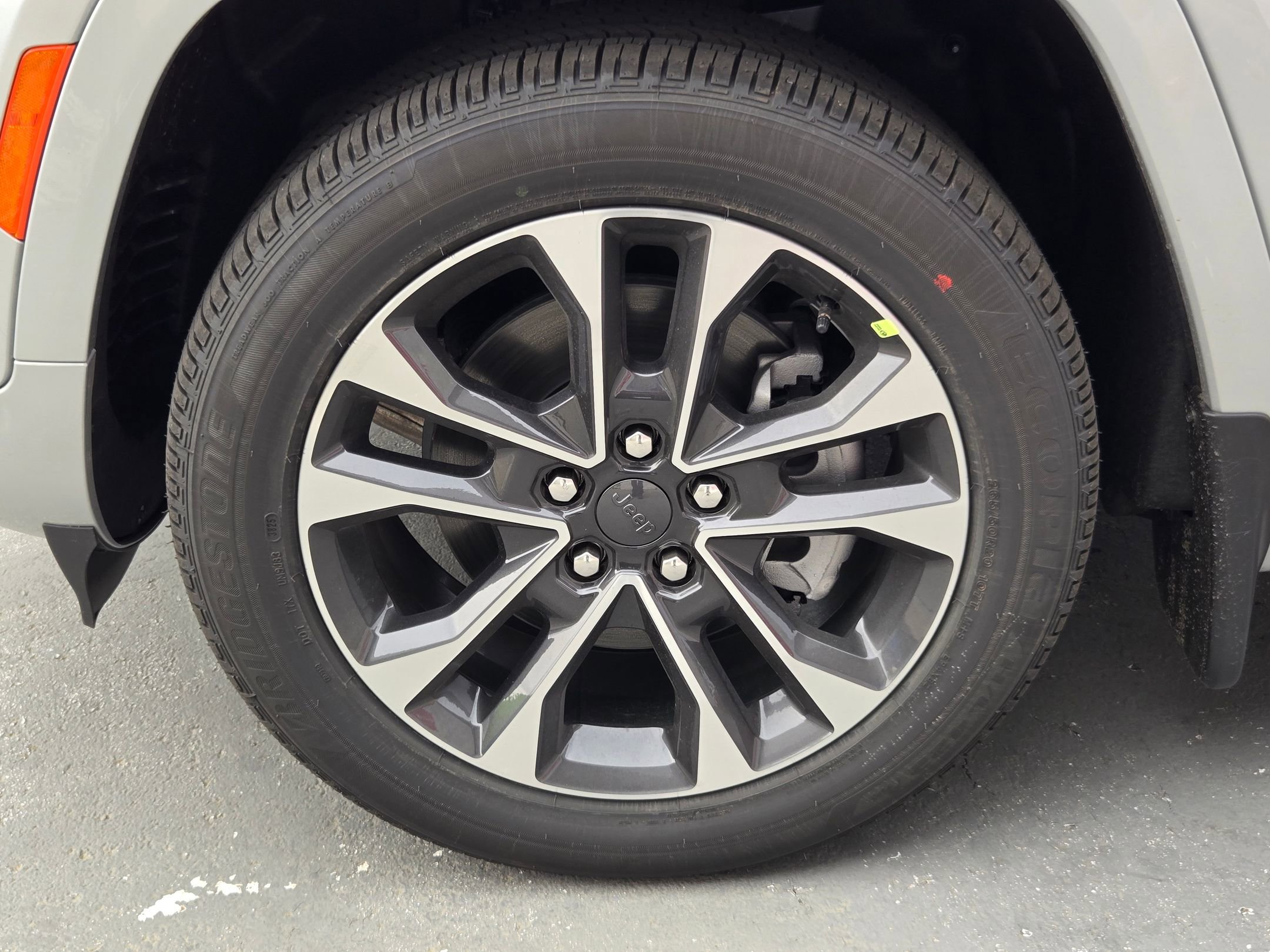 New 2025 Jeep Grand Cherokee L Overland image 28