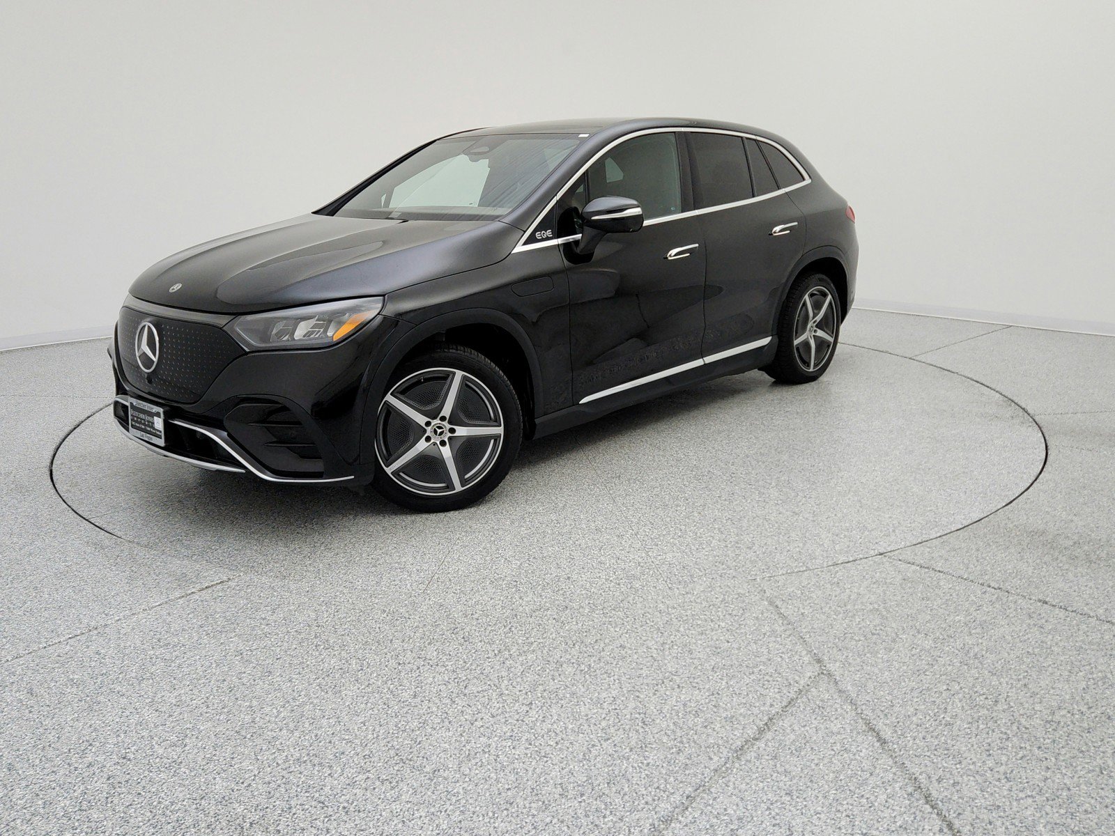 Used 2023 Mercedes-Benz EQE 350+ SUV image 1