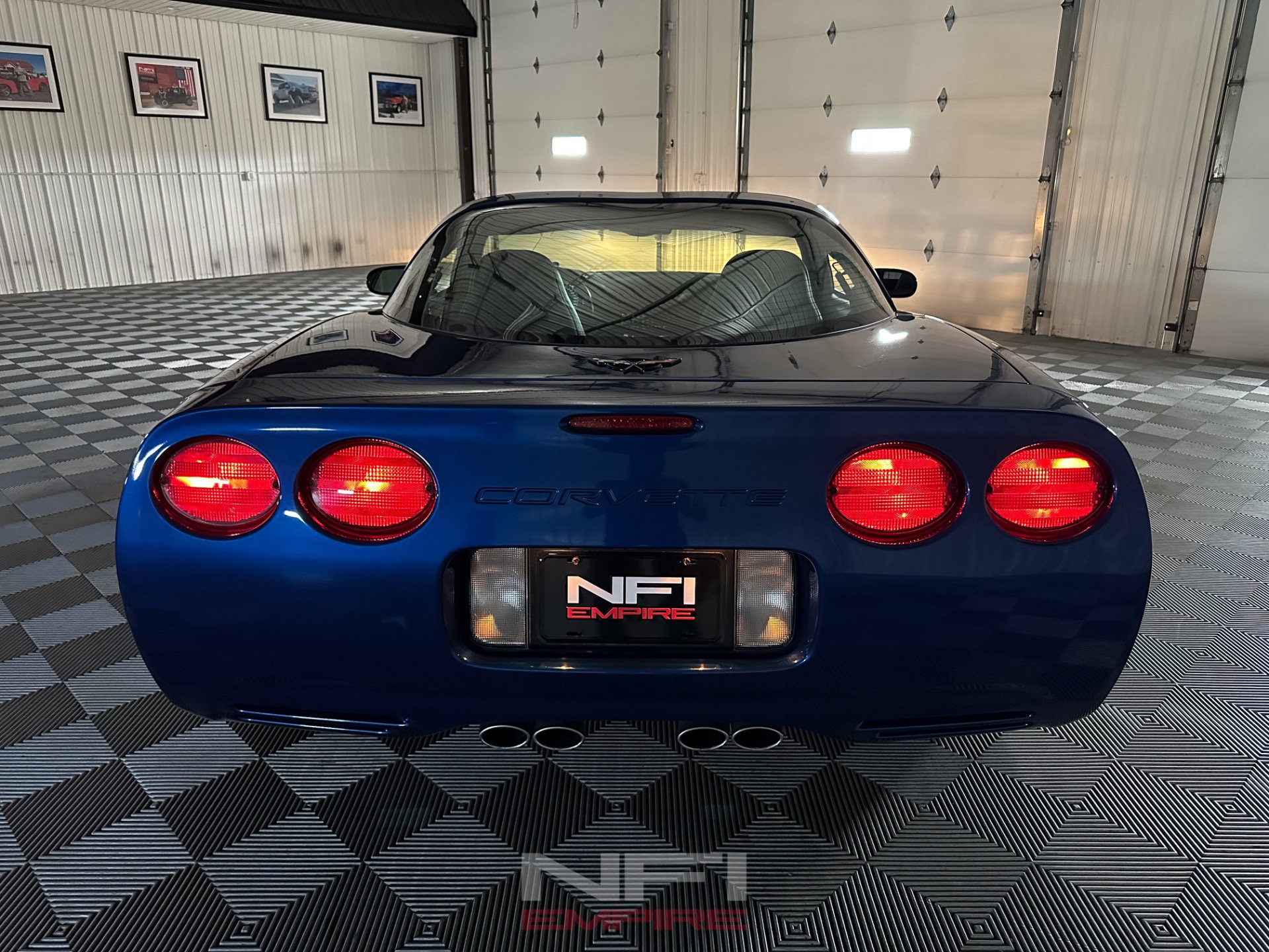 Used 2002 Chevrolet Corvette Coupe w/ Preferred Equipment Group2 RWD image 48
