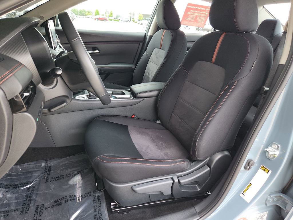 Certified 2024 Nissan Sentra SR image 12