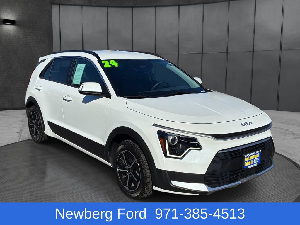 Used 2024 Kia Niro EX FWD image 3