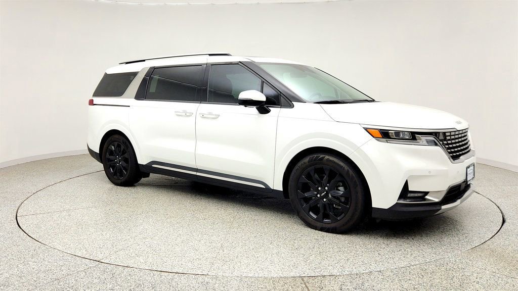 Used 2024 Kia Carnival SX Prestige FWD image 3