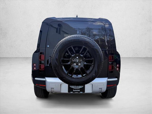 Used 2025 Land Rover Defender 110 S AWD/4WD image 4
