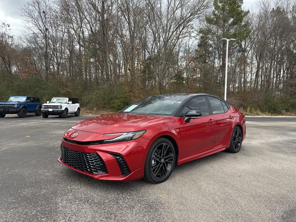 Used 2025 Toyota Camry XSE w/ Premium Plus Package image 7