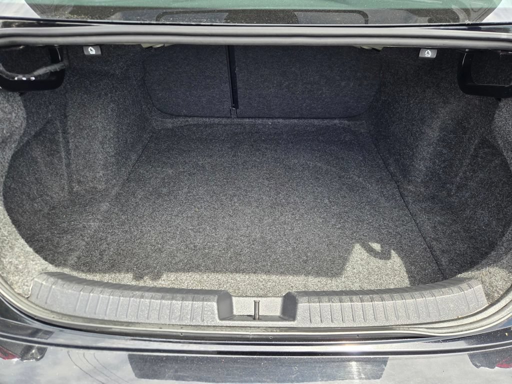 Used 2024 Volkswagen Jetta SE FWD image 27