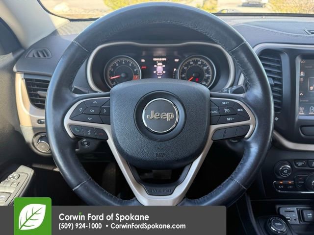 Used 2015 Jeep Cherokee Limited w/ Luxury Group image 22