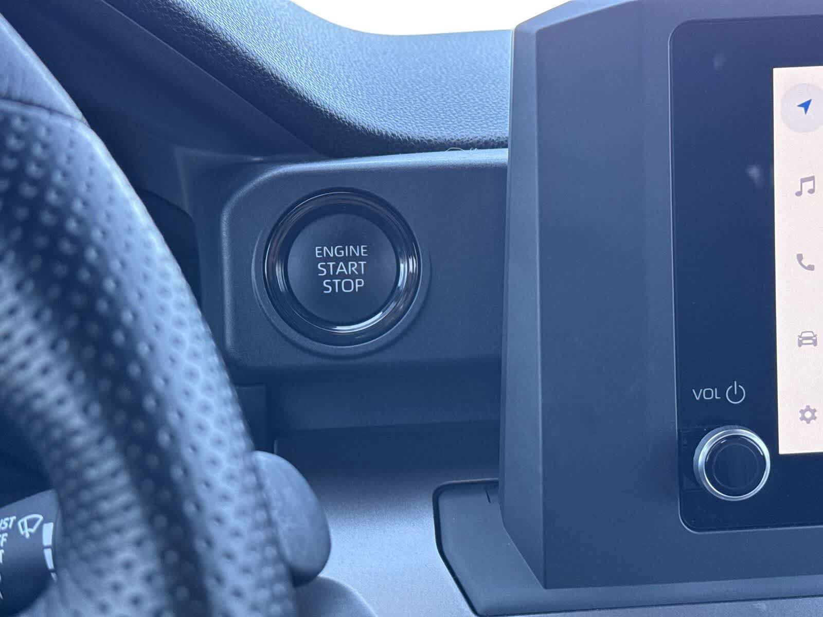 Certified 2024 Toyota Tacoma SR5 AWD/4WD image 26