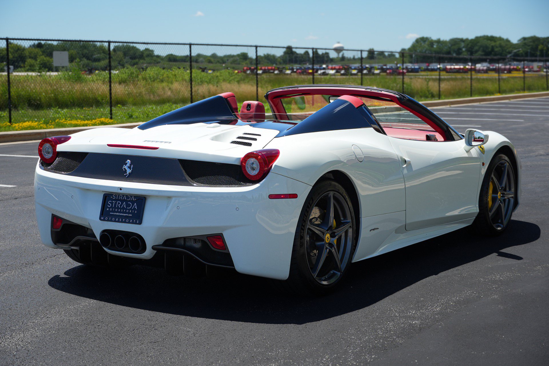 Used 2013 Ferrari 458 Spider RWD image 4