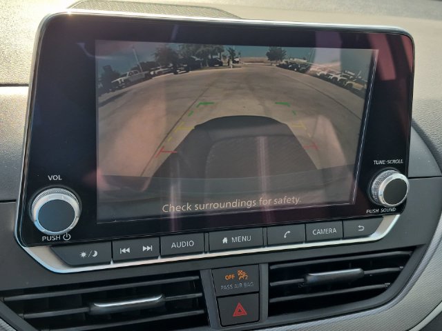 Used 2025 Nissan Altima 2.5 SR FWD image 17