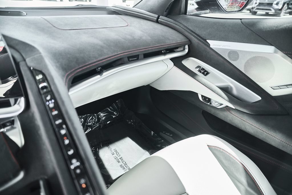 Used 2023 Chevrolet Corvette Z06 RWD image 34