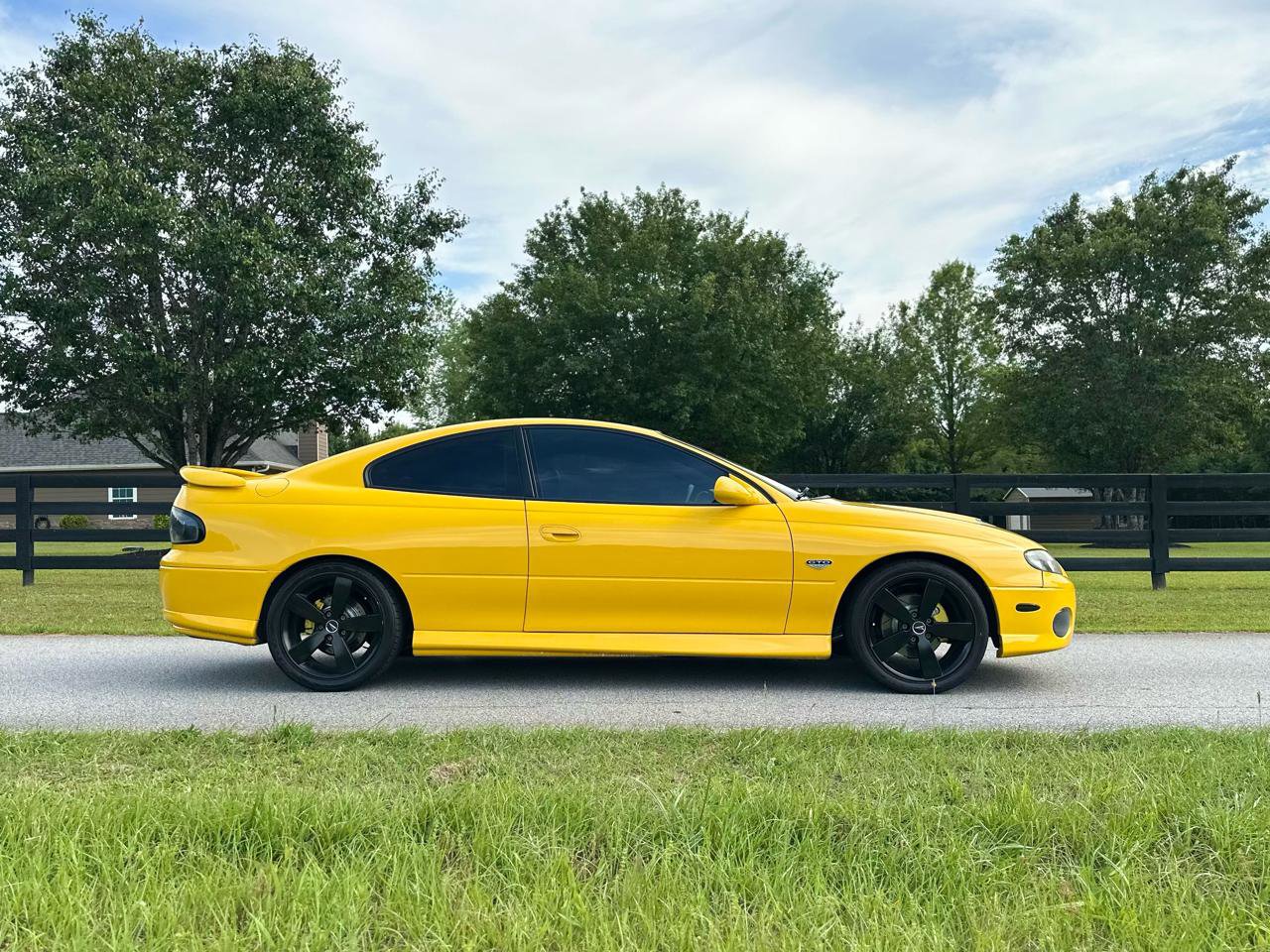 Used 2004 Pontiac GTO RWD image 8
