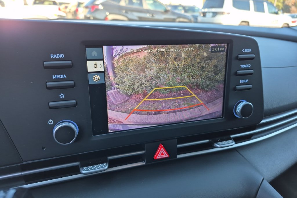 New 2026 Hyundai Elantra SE FWD image 21