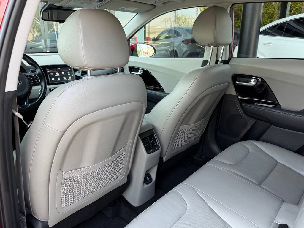 Used 2018 Kia Niro Touring FWD image 24