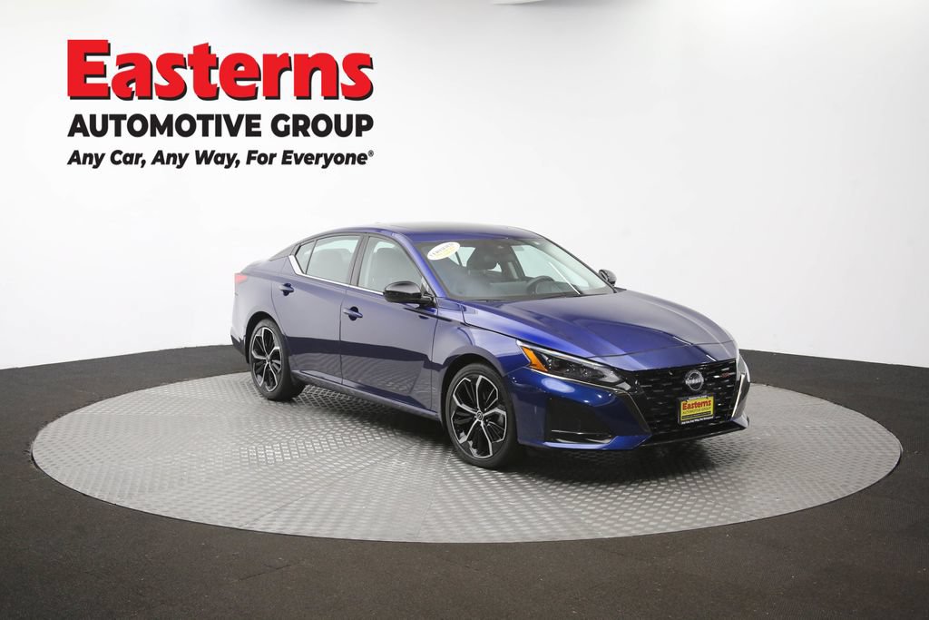 Used 2024 Nissan Altima 2.5 SR w/ SR Premium Package FWD image 51