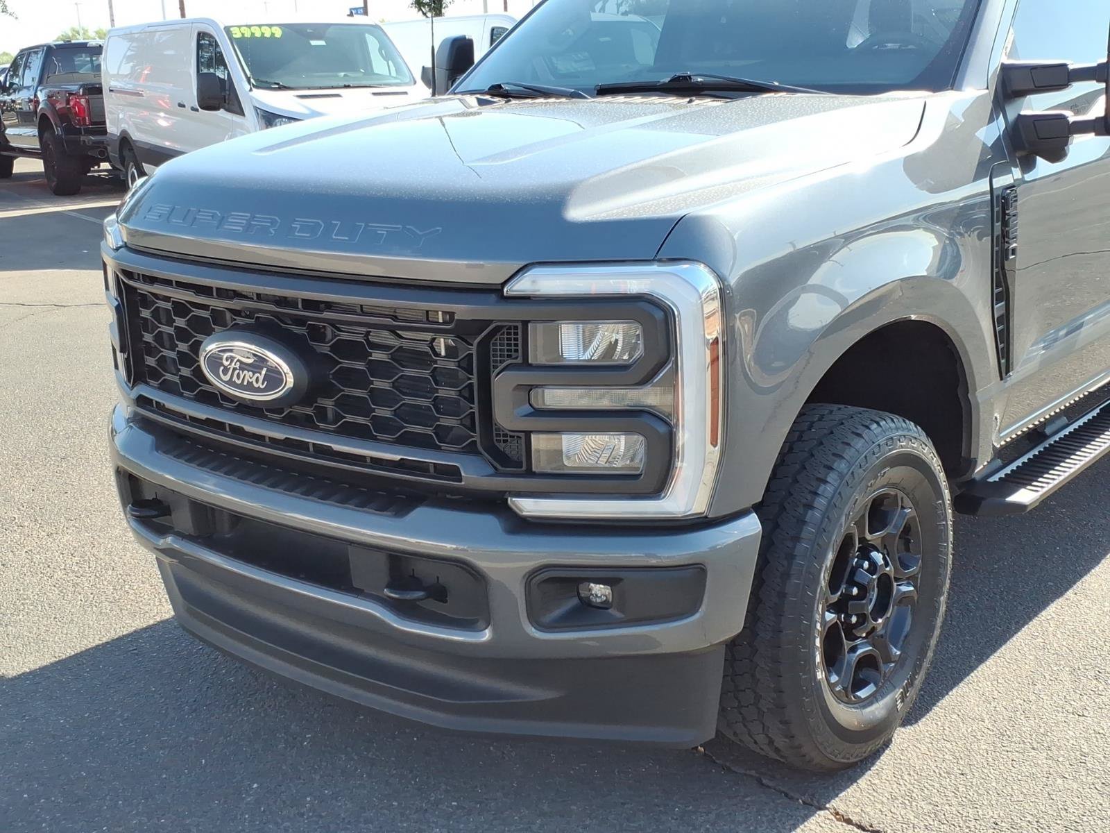 Used 2024 Ford F250 XL w/ STX Appearance Package AWD/4WD image 8