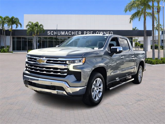 Used 2023 Chevrolet Silverado 1500 LTZ image 3