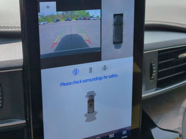 Used 2021 Ford Explorer Platinum w/ Equipment Group 601A image 22