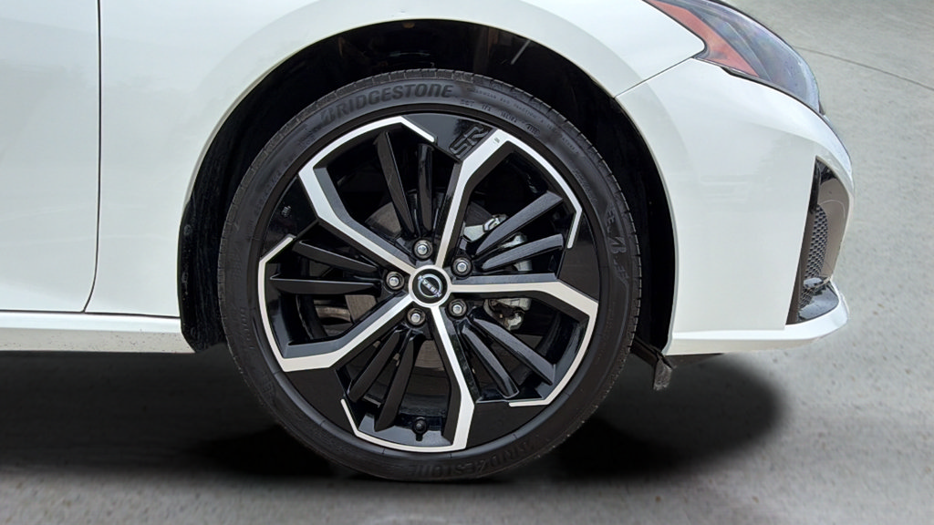 Certified 2026 Nissan Altima 2.5 SR FWD image 23
