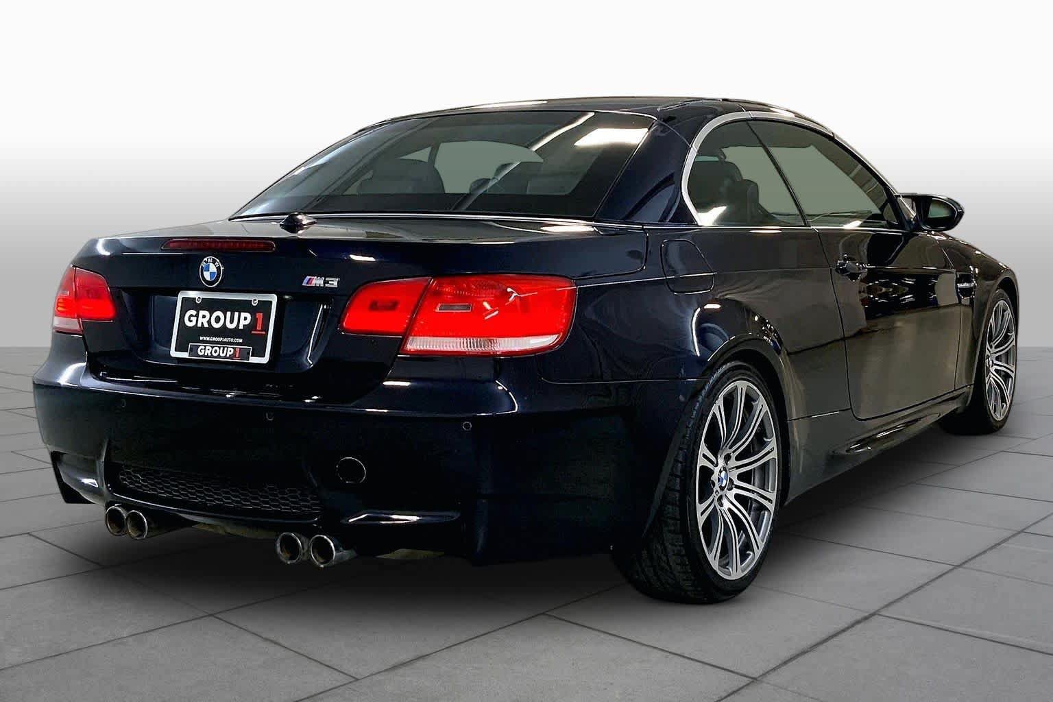 Used 2010 BMW M3 Convertible RWD image 12