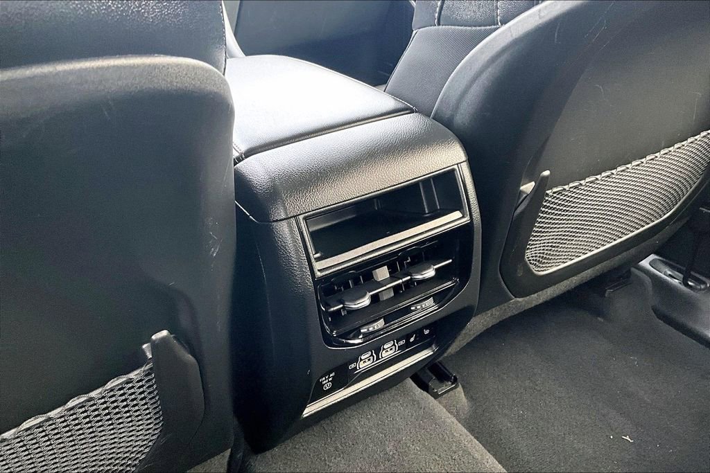 Used 2023 Jeep Grand Cherokee 4WD 4xe image 11