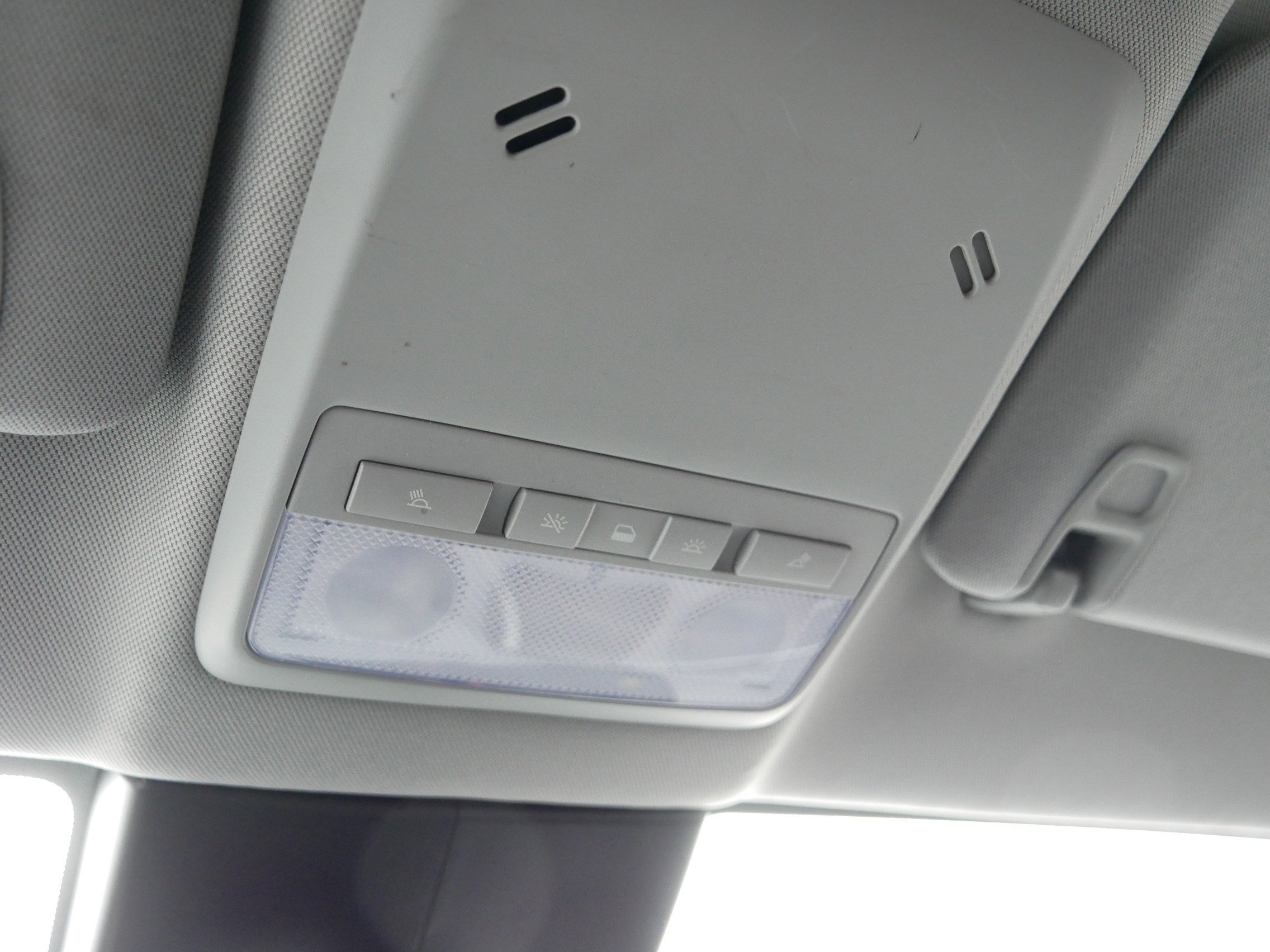 Used 2022 Chevrolet Trax LS w/ Tint and Cruise Package image 32