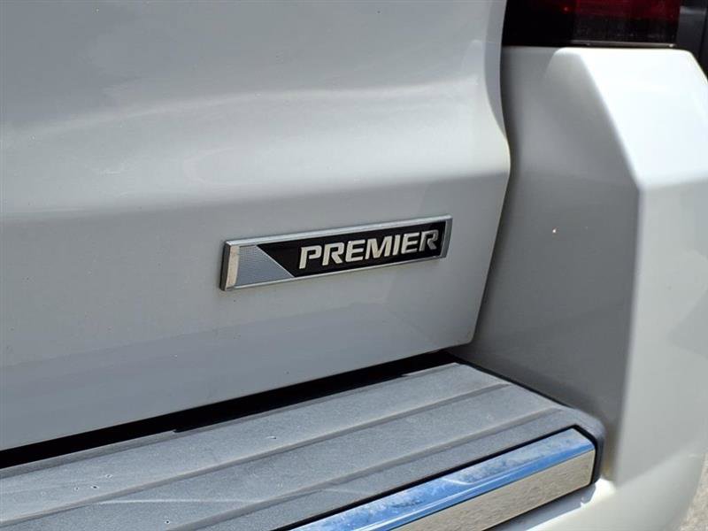 Used 2018 Chevrolet Tahoe Premier image 2