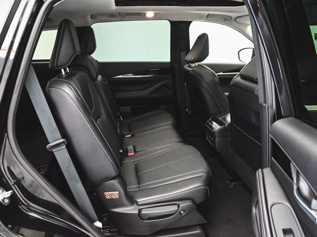 Used 2023 INFINITI QX60 Pure AWD/4WD image 29
