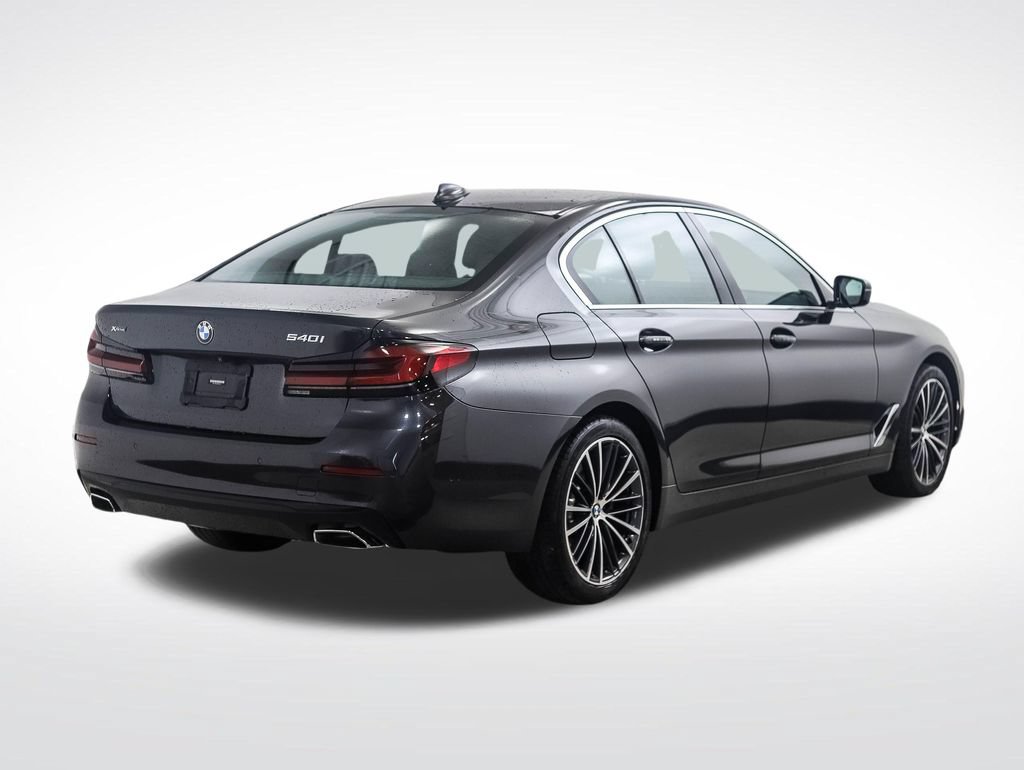Used 2021 BMW 540i xDrive w/ Premium Package AWD/4WD image 5