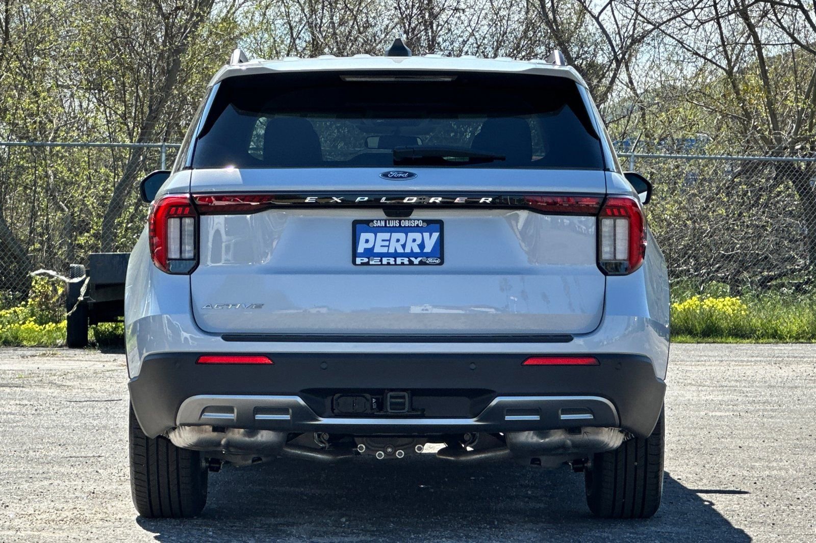 New 2026 Ford Explorer Active w/ Active Comfort Package image 4