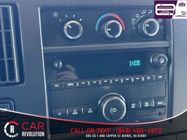 Used 2020 Chevrolet Express 3500 w/ Driver Convenience Package image 26