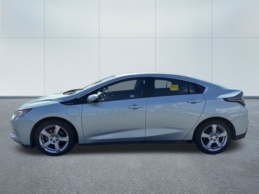 Used 2018 Chevrolet Volt LT w/ Comfort Package FWD image 12